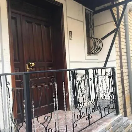 Сasa de vacaciones Through Mangalem *