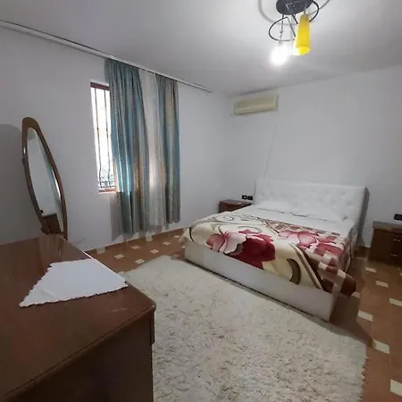 Through Mangalem Berat